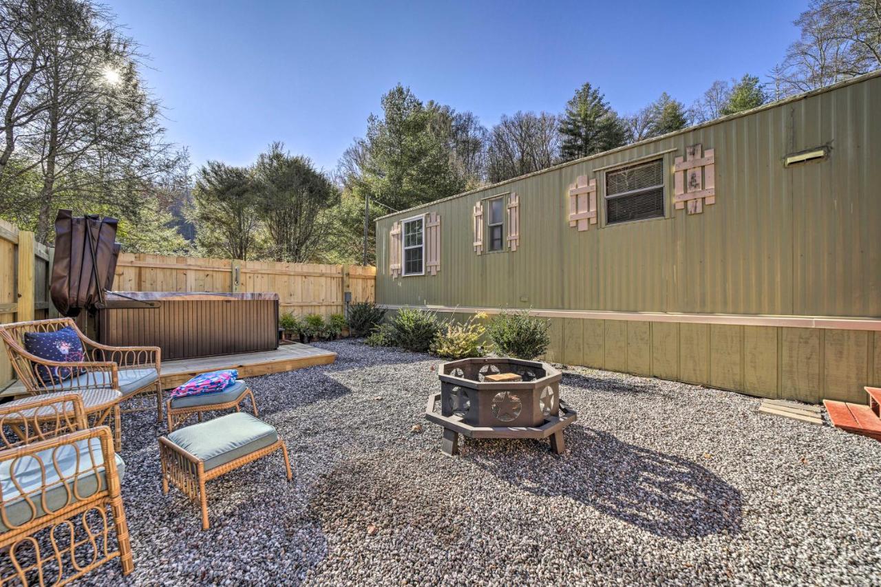 Smoky Mountain Vacation Rental With Hot Tub And Kayaks Whittier Buitenkant foto